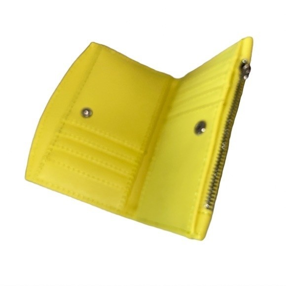 STEVE MADDEN  B Caseyy Walllet Card Holder logo spell gold 4”X 5.5” - Picture 4 of 8